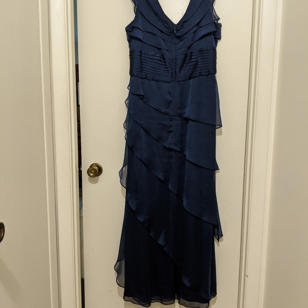 Adrianna Papell formal dress, 16P